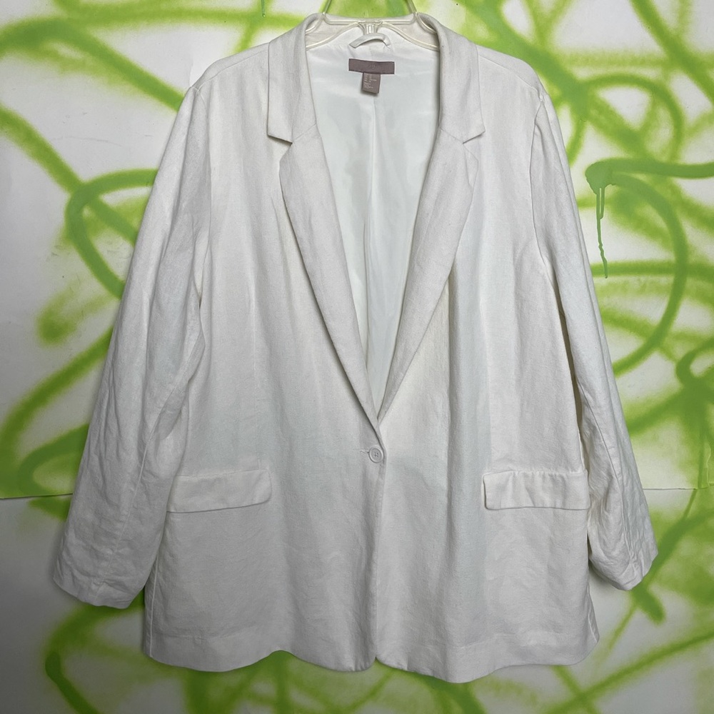 H&M linen blend never worn oversized white blazer with button